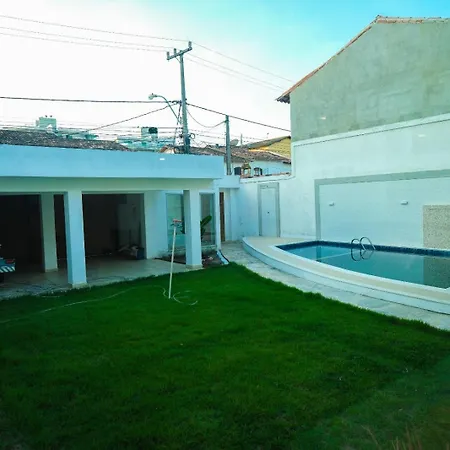 Casa independente com piscina e sauna-2